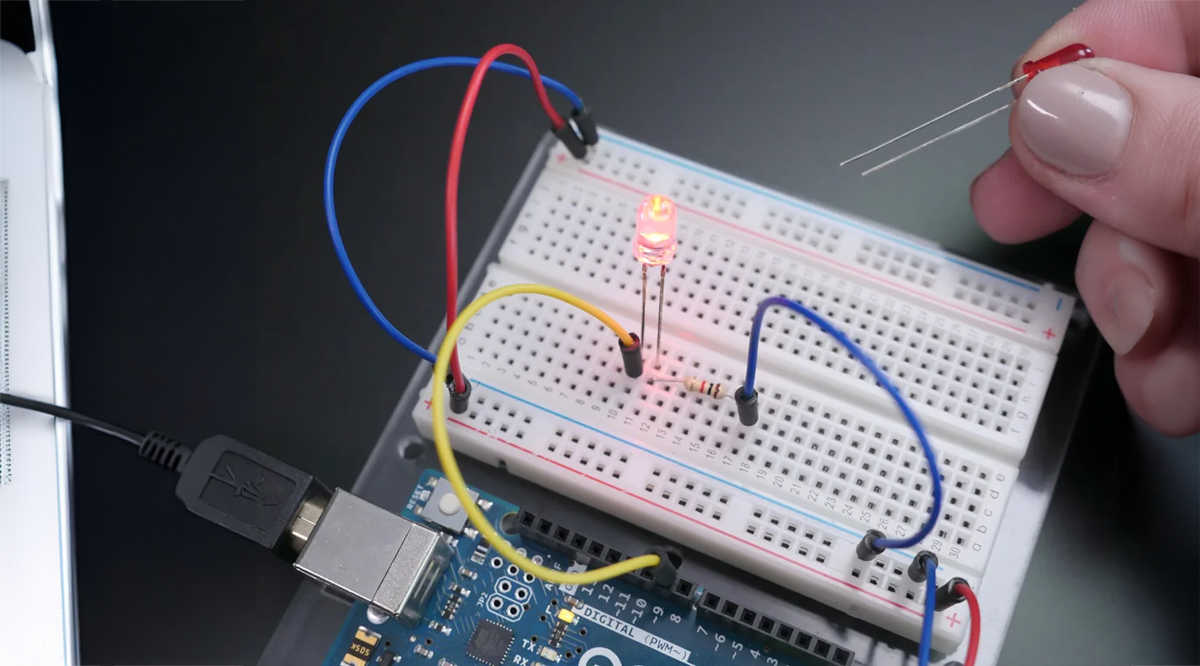 Arduino Board & IDE